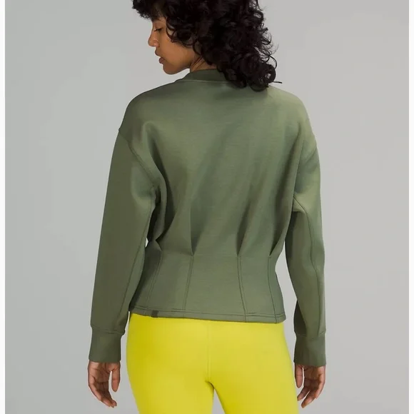 💚LULULEMON GATHERED WAIST CREW PULLOVER-GREEN TWILL-12💚 - Picture 4 of 16